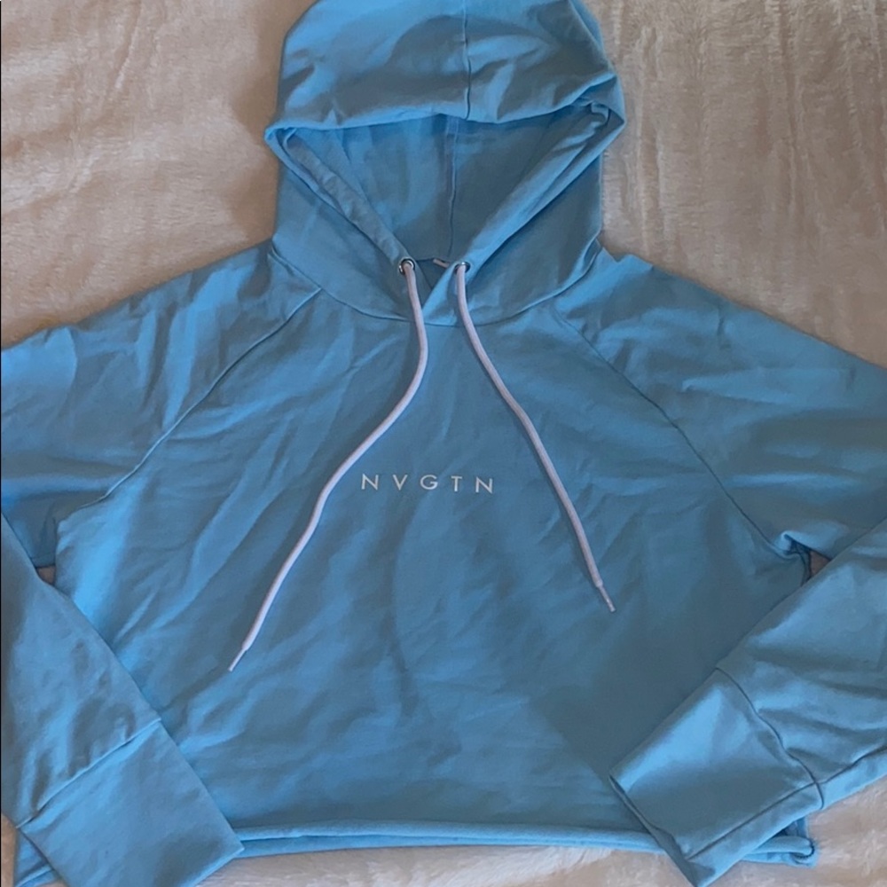 cropped hoodie NVGTN